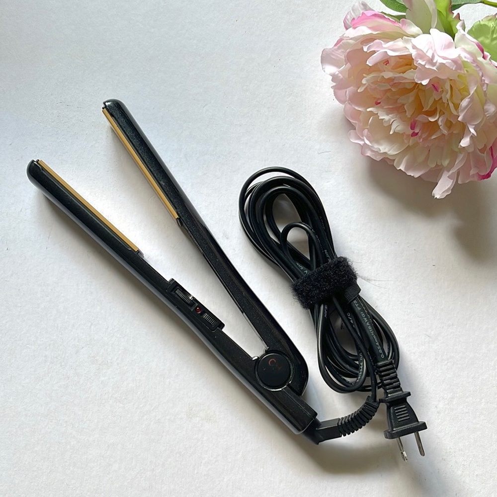 CHI Black Metallic 1” Hair Straightener